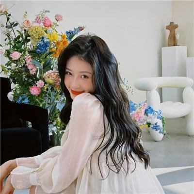 九十岁的美女 海报